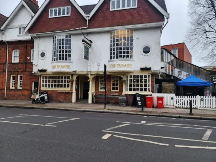 listing-featured-image