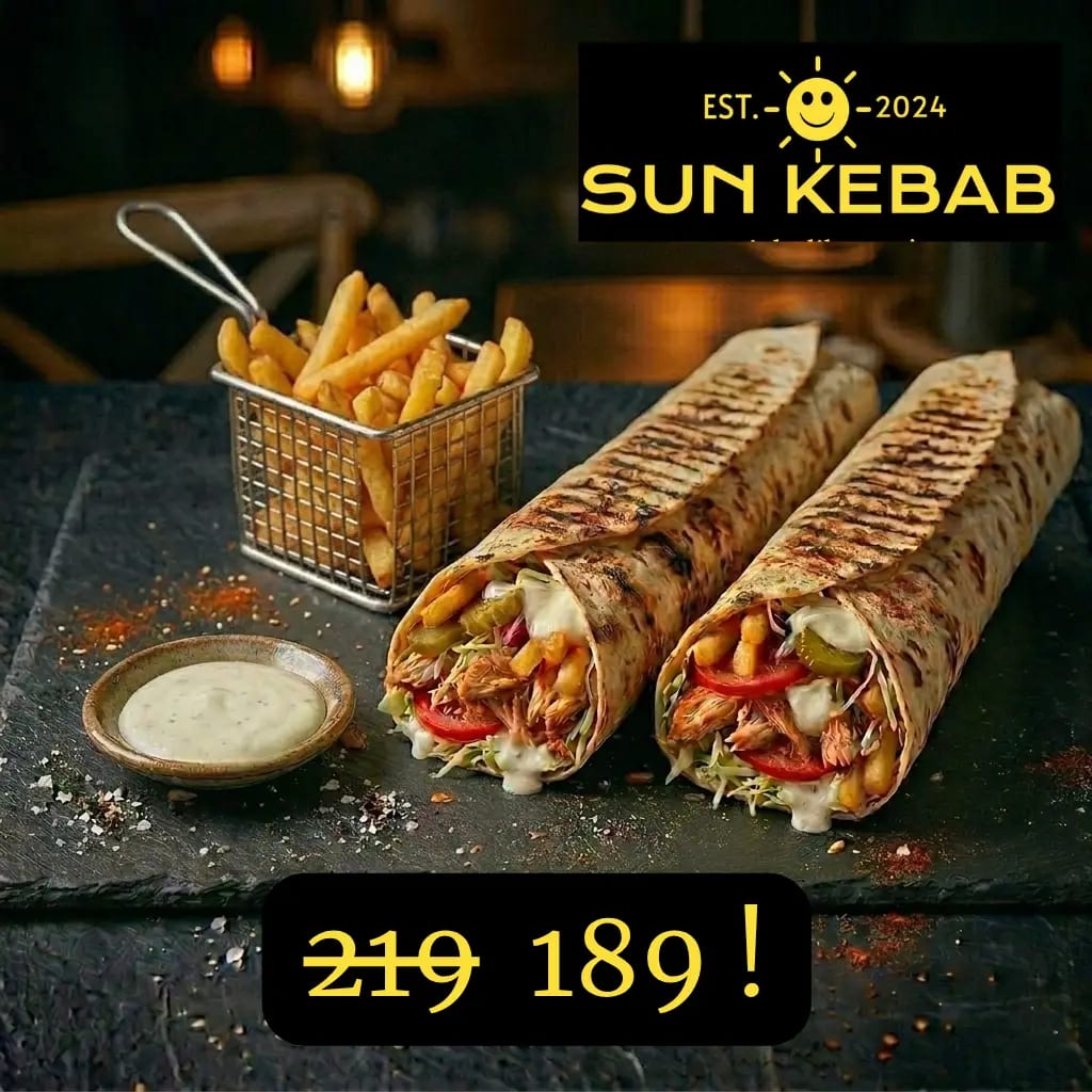 2 kebaburi de pui mari + 1 cartof pai + 1 sos
