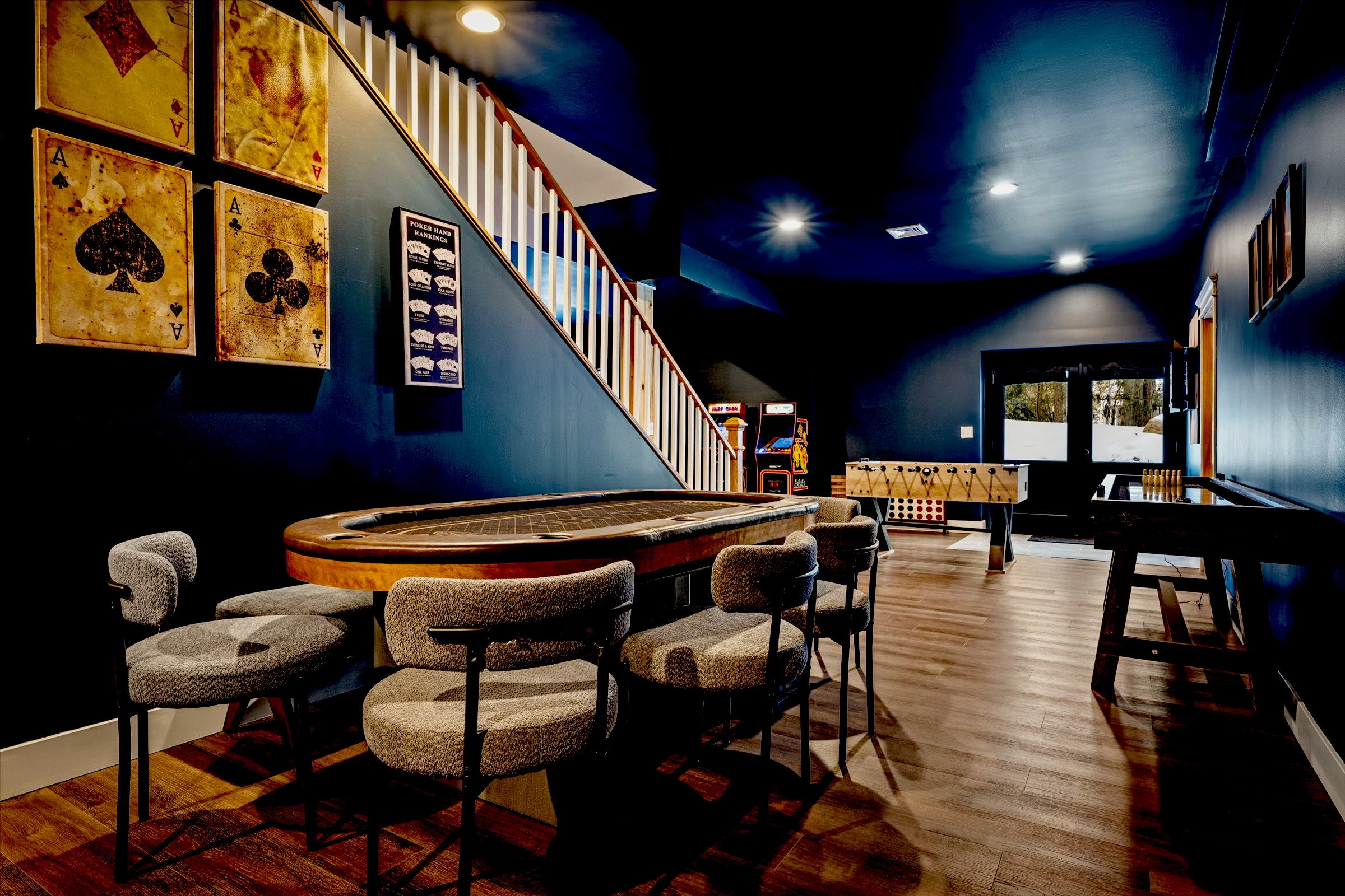 Willowstone Manor — Poker room