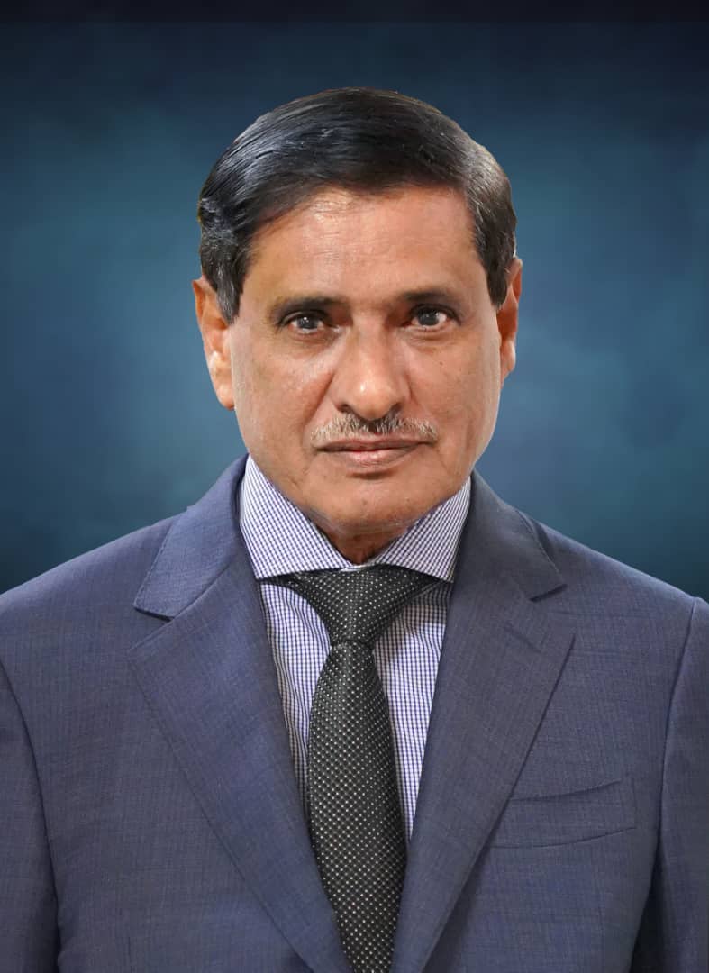 عضو مجلس القيادة الرئاسي البحسني يعزي سالم صالح الأشولي بوفاة والدته