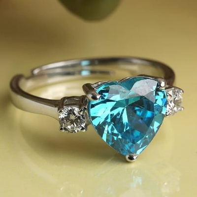 Solitaire Diamond Ring's Image
