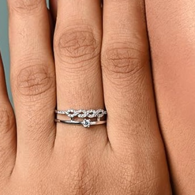 Platinum Wedding Band's Image