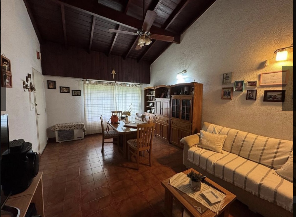 Casa 4 ambientes Castelar sur - imagen 3