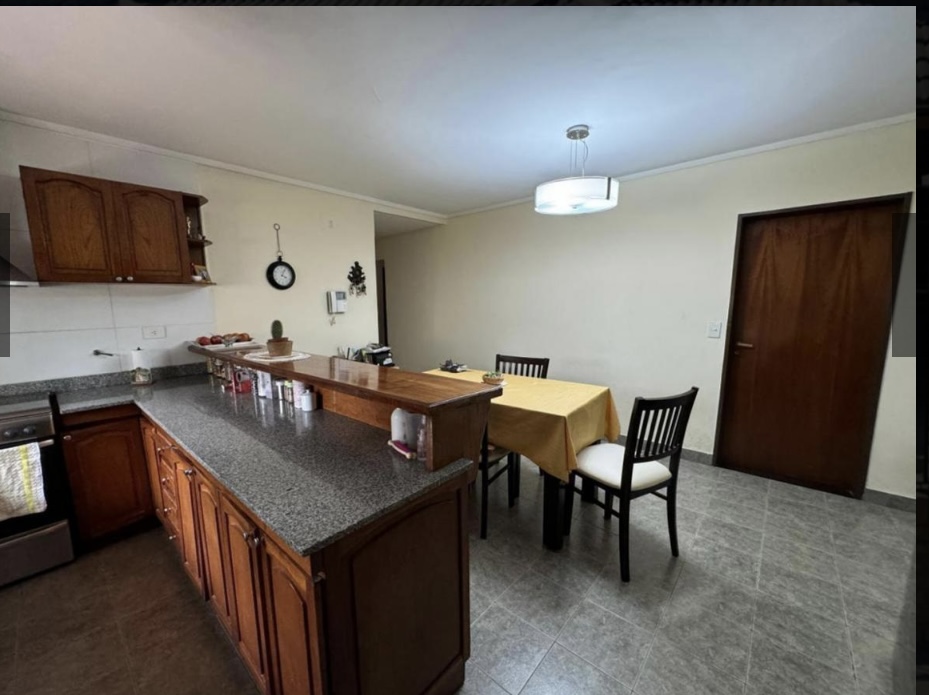 Casa 4 ambientes Ituzaingo norte - imagen 6