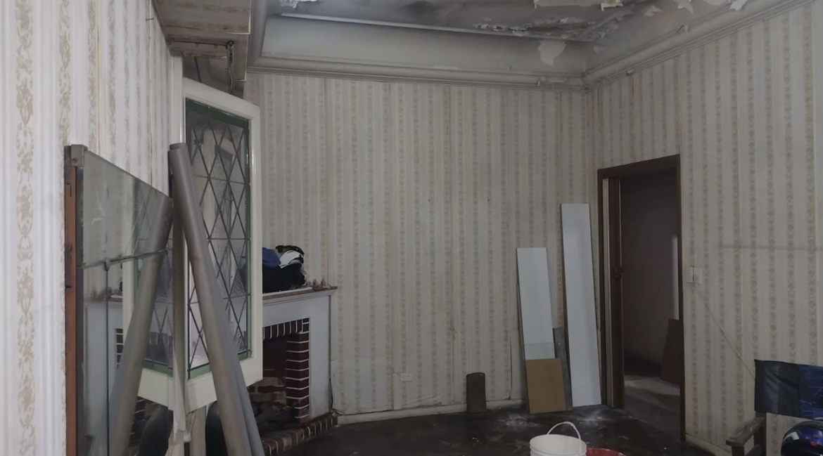 Casa con galpón industrial en venta  - imagen 2