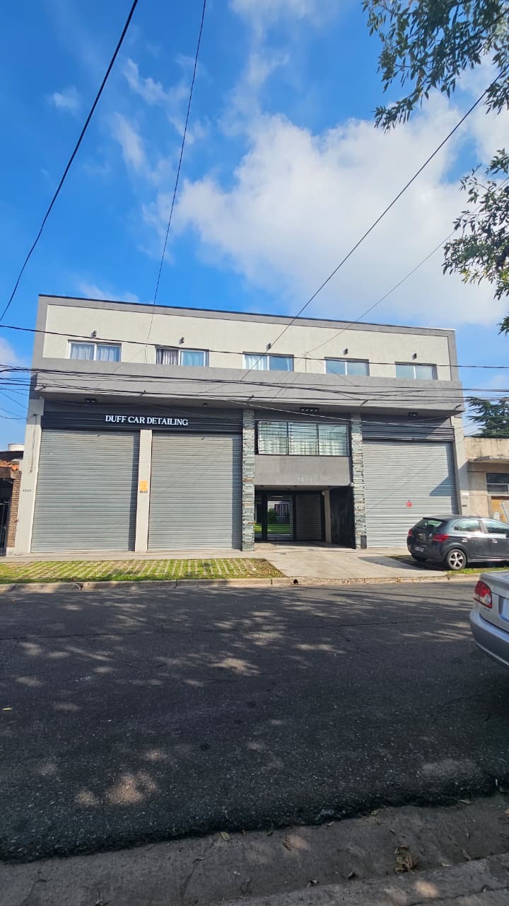 Oficina en venta- Ituzaingo norte 