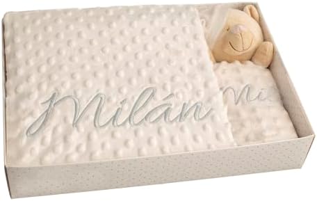 Vue 3 de Variouss Couverture Bebe Personnalisee