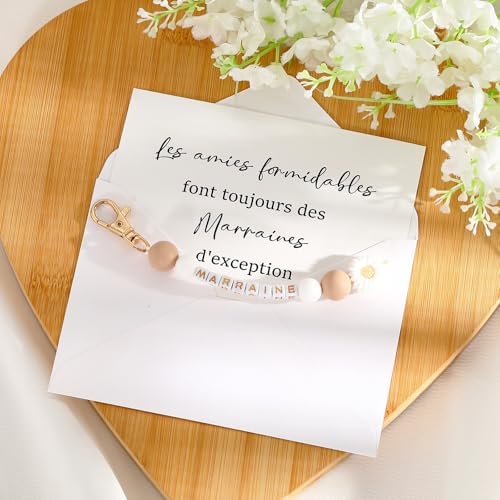 Vue 3 de Hestya Cadeau Marraine Portecles