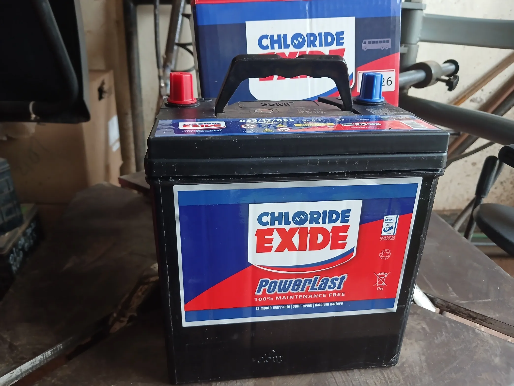 Petromax Premium Battery Universal tyre