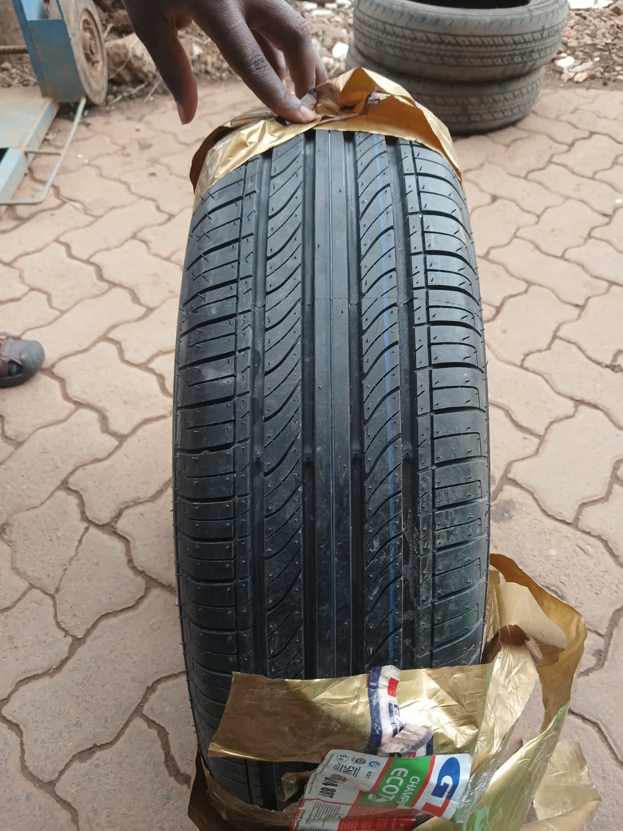 Michelin Premium Battery 245/40 R18 tyre