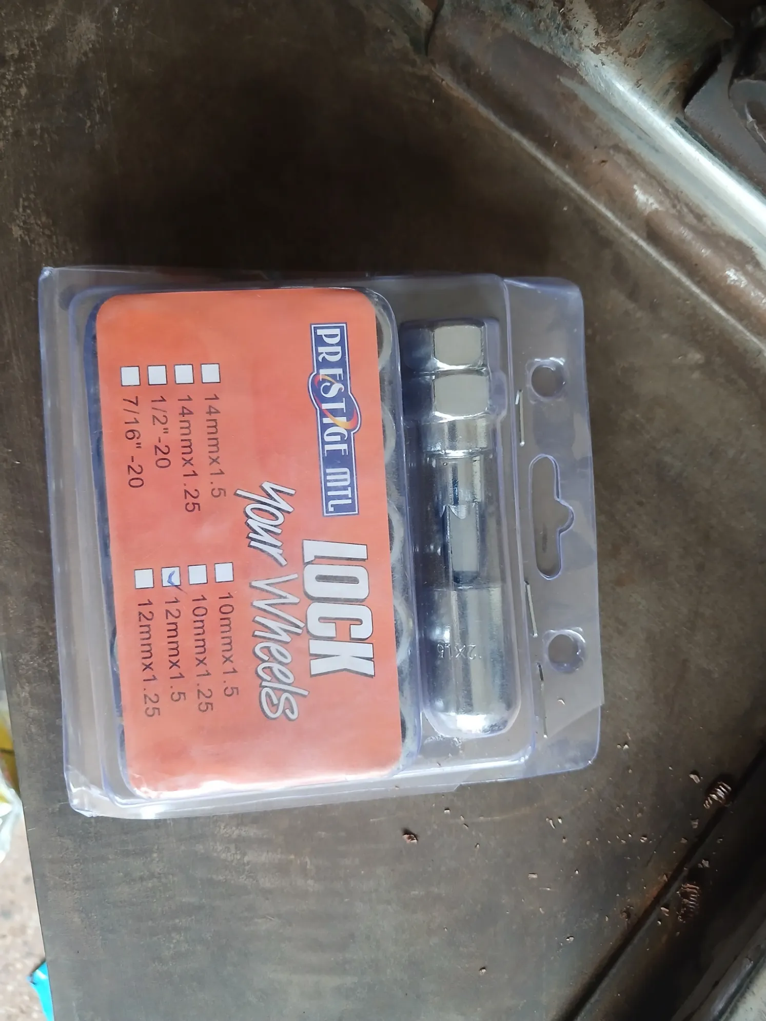 Roadking Premium Battery 95D31L tyre