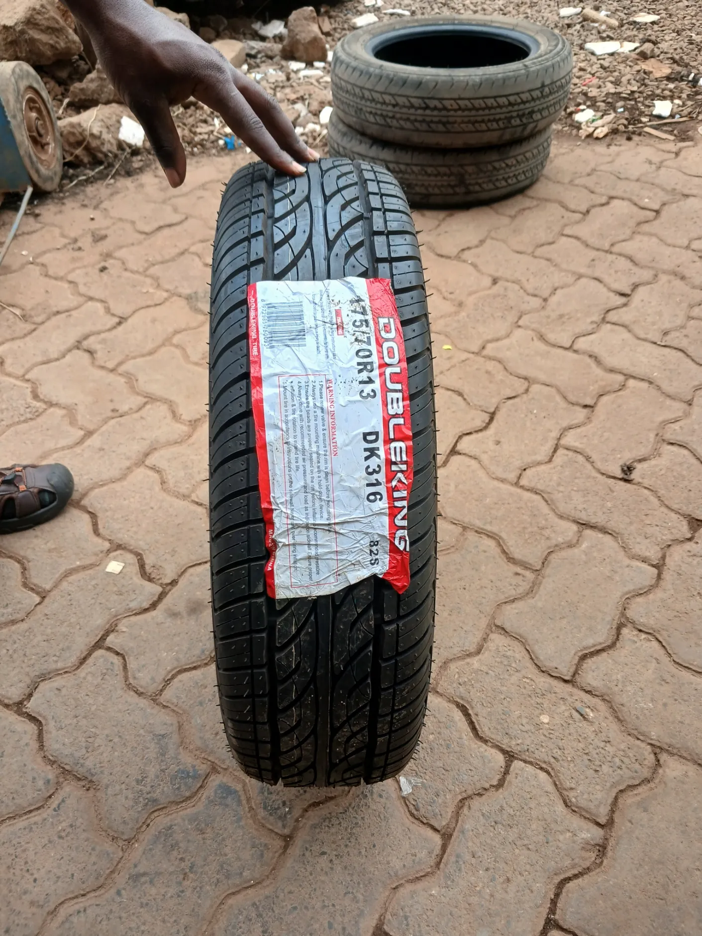 Bearway Premium Battery 245/40 R18 tyre