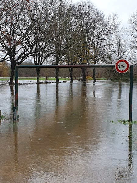 Activité team building Gué romain de Vilhonneur  à Moulins-sur-tardoire pour événements professionnels