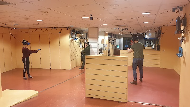 Activité team building Larustine VR  à Limoges pour événements professionnels