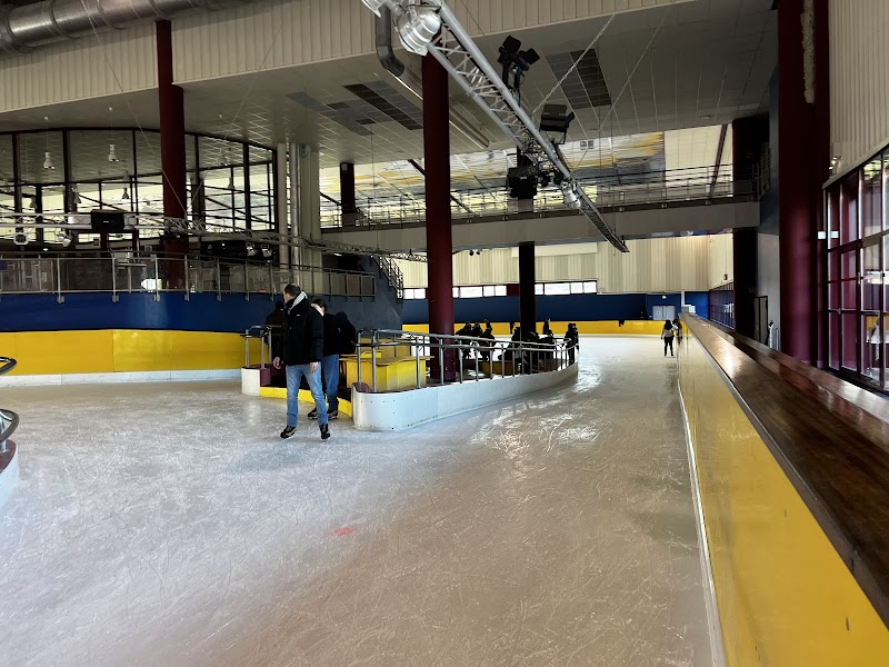 Activité team building Nautilis Piscine  à Saint-yrieix-sur-charente pour événements professionnels