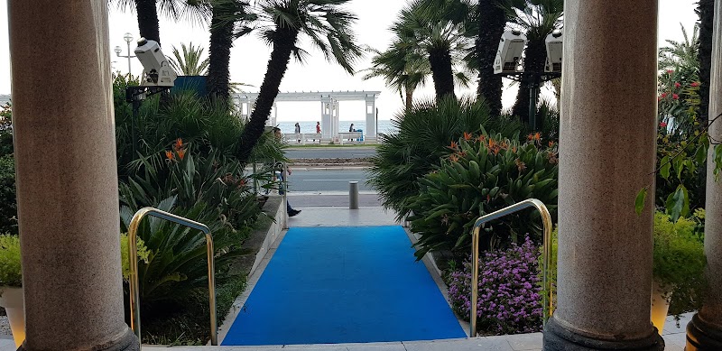 Hôtel séminaire Hôtel 3 étoiles Le Royal - Nice - Vacances Bleues  à Nice pour événements professionnels