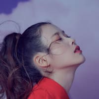 IU