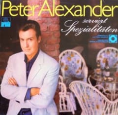 Peter Alexander serviert Spezialitäten