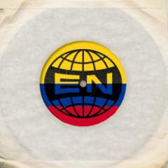 Everything Now (Todo ya) (remix por Bomba Estéreo)