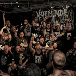 Never Die Alone