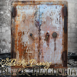 Magnolia Black