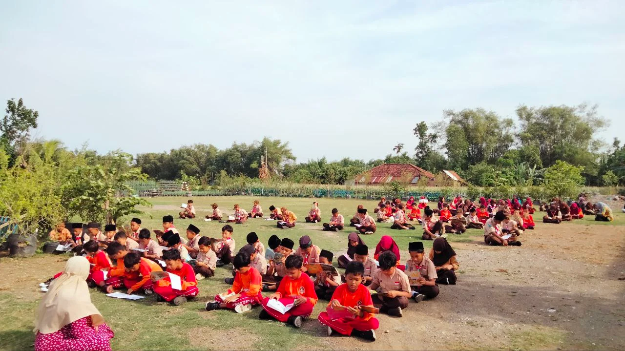 Sabtu Hebat dengan Literasi!!