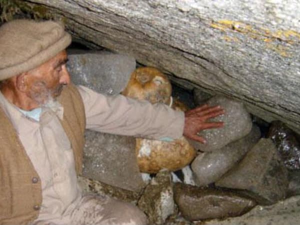Ladakh High-Altitude Ice Stupa Glacier Initiative
