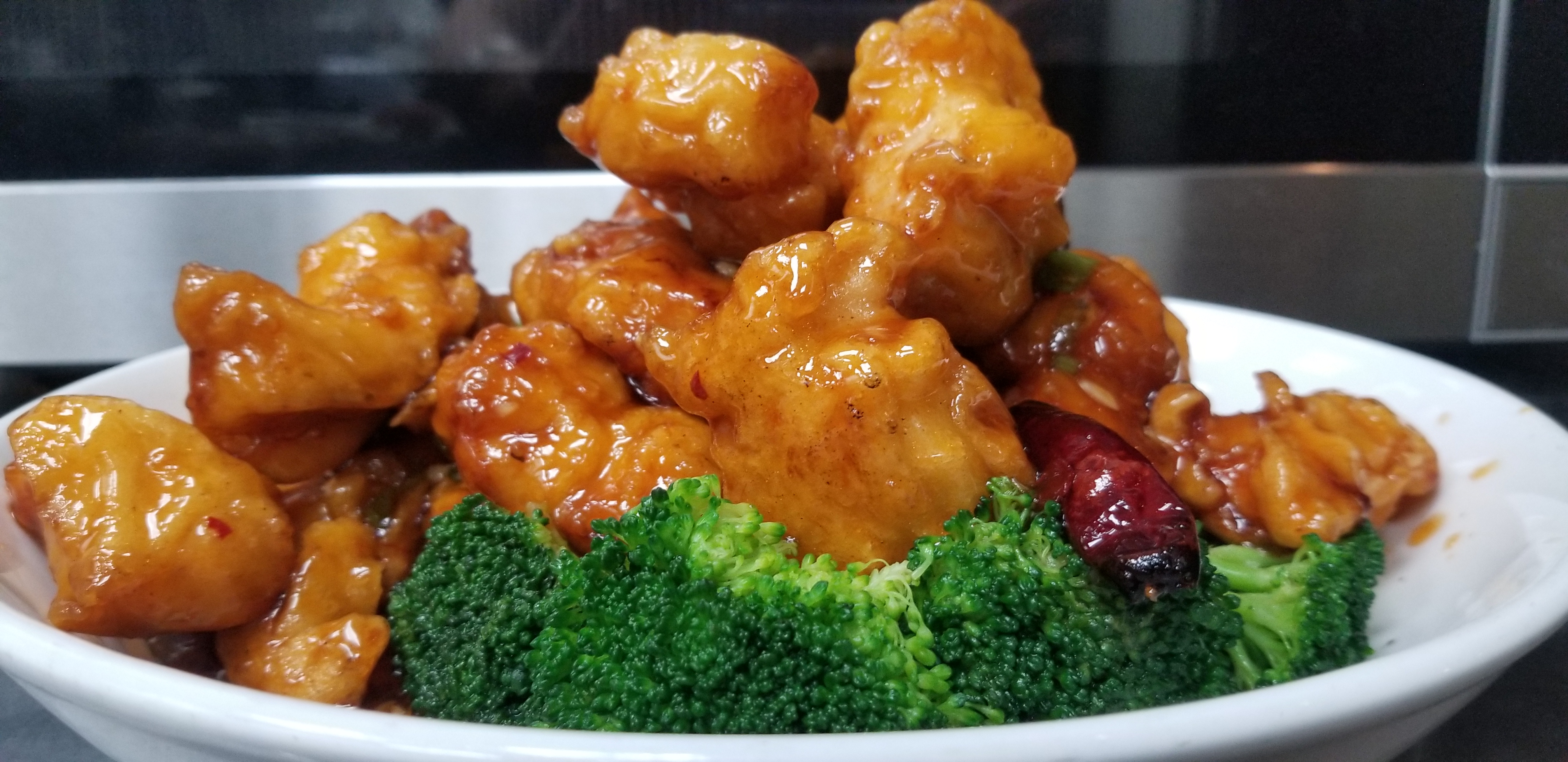 General  Tso Chicken at Sweet Catch and Tasty Bites