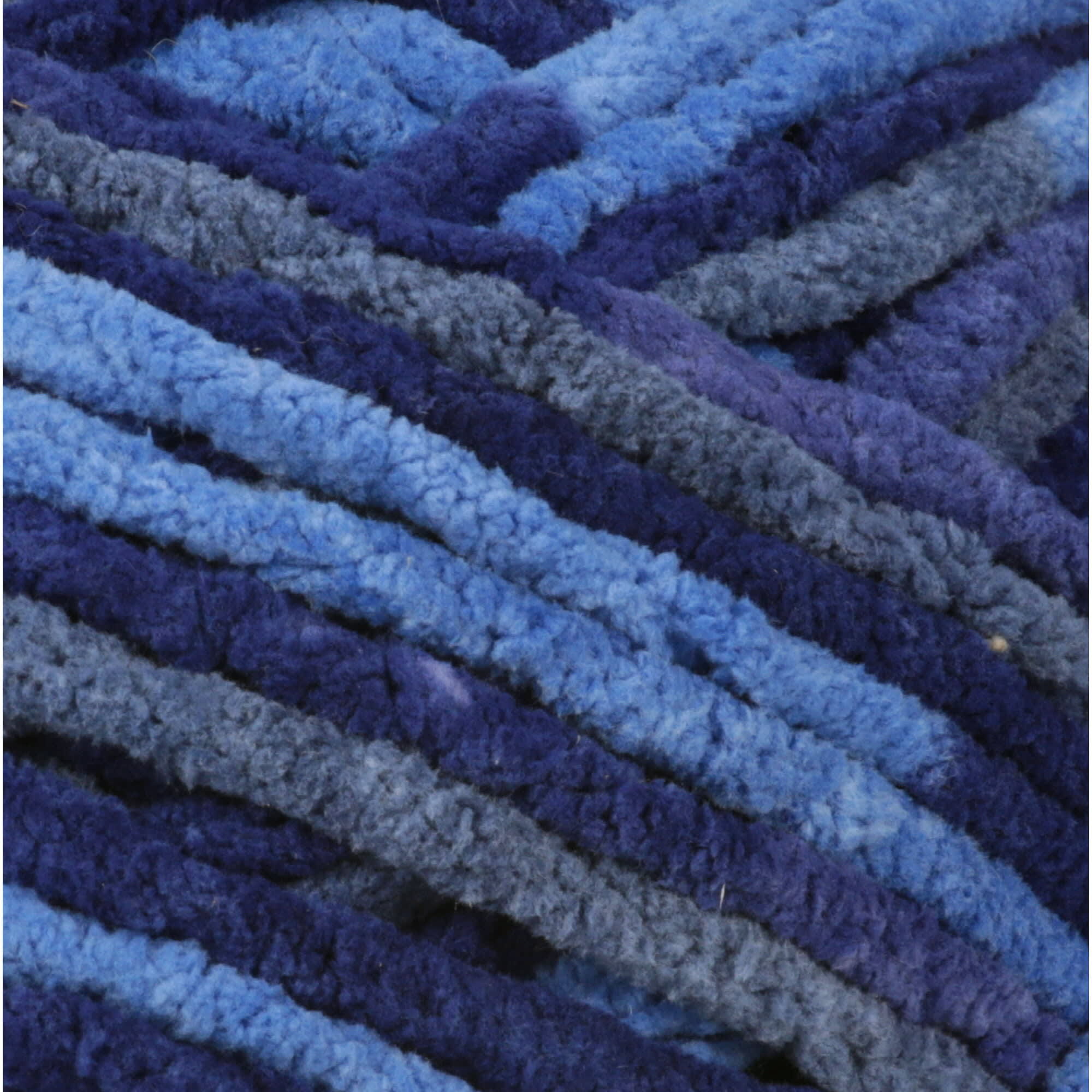 Bernat® Blanket™ #6 Super Bulky Polyester Yarn, Gray Blue 10.5oz/300g, 220  Yards (4 Pack)