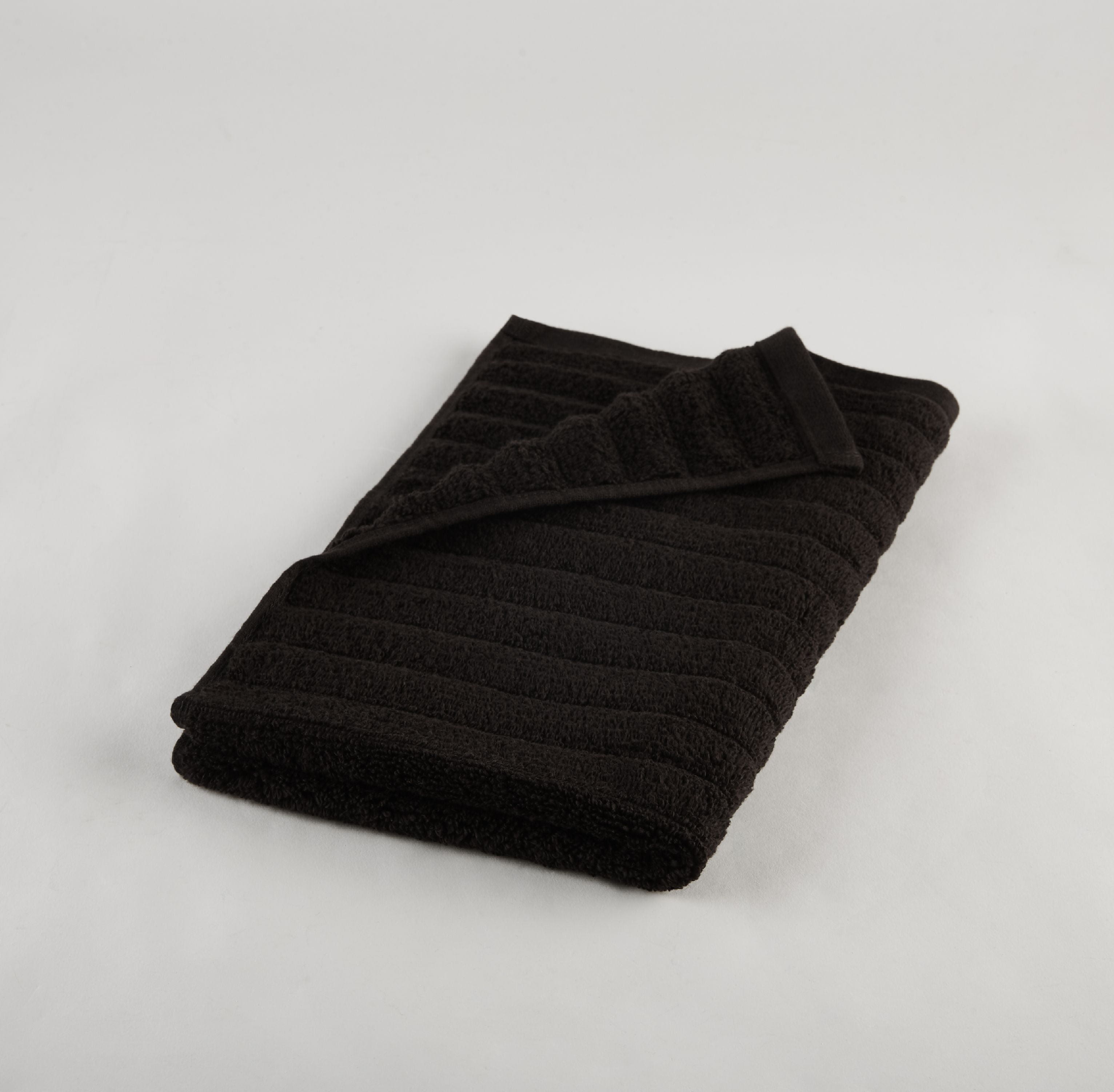 Mainstays Solid Hand Towel, Rich Black