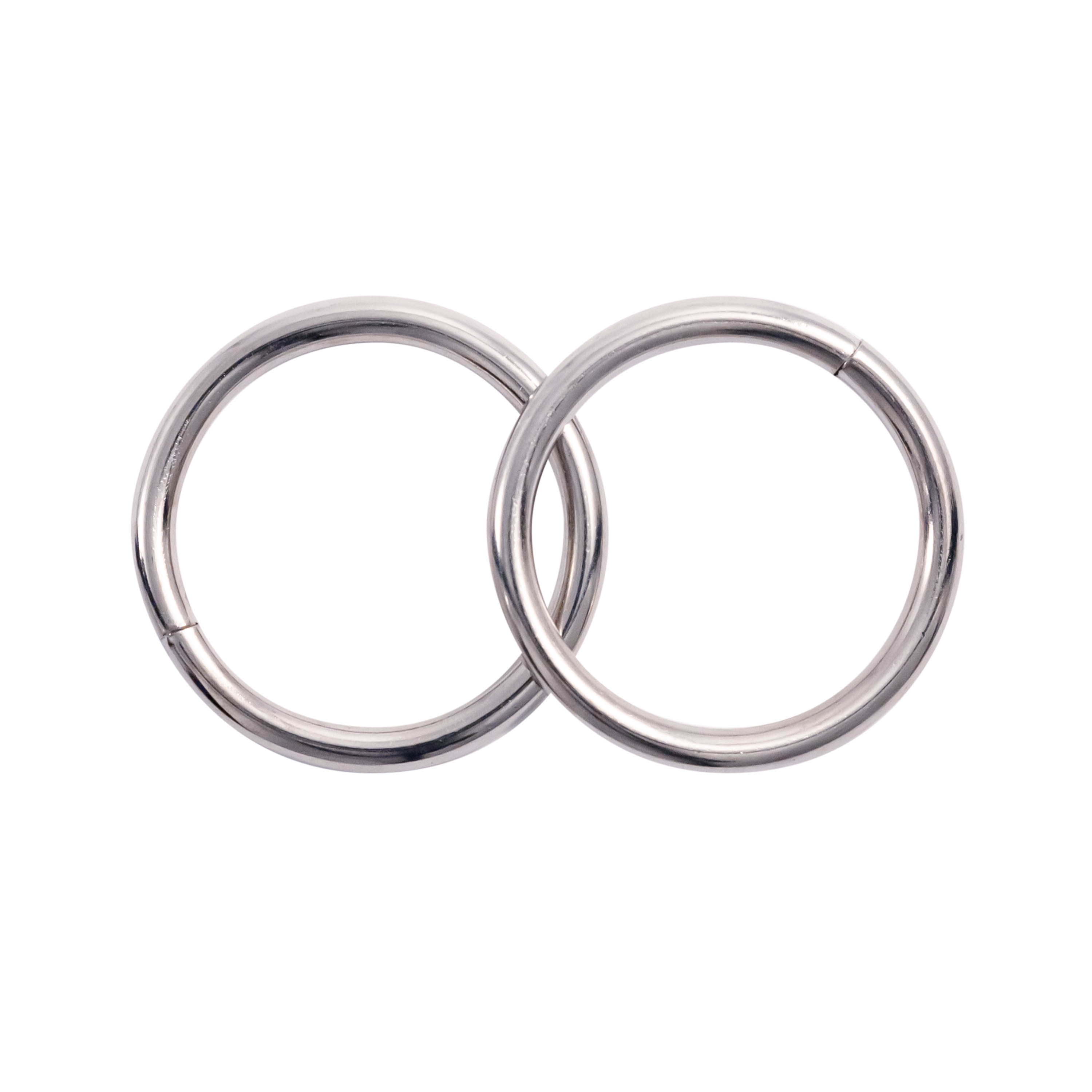 Secureline Item# 7065W, Welded O-Rings, 2 per Card, Nickel Plated Finish Hardware. Rings are 1-1/2 inch Diameter.