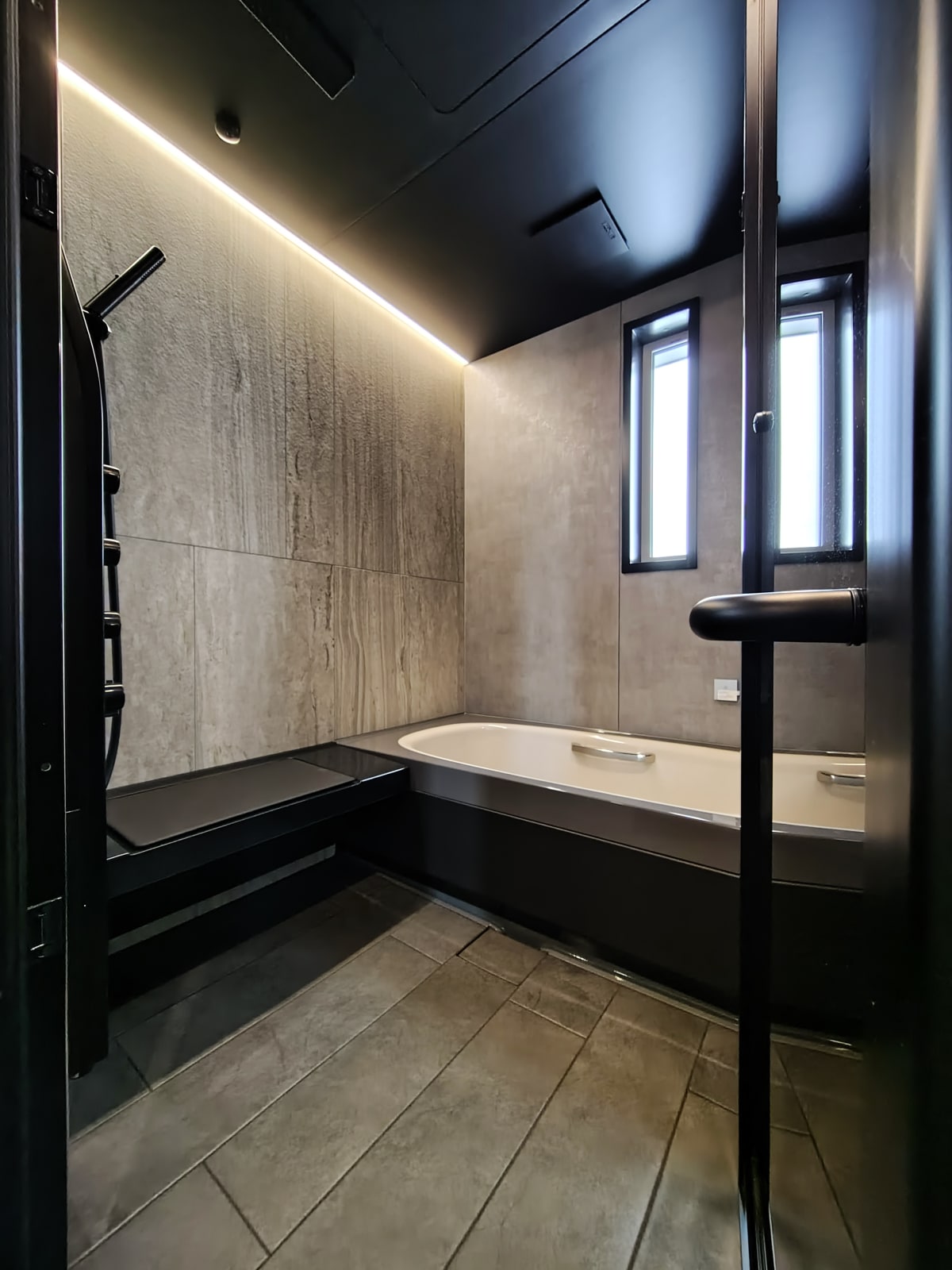 Master Bathroom 4