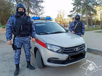 В г. Саки росгвардейцы задержали подозреваемого в хулиганских действиях