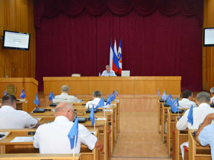 Состоялась сессия горсовета