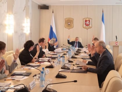 Президиум определил дату и утвердил повестку заседания сессии крымского парламента в мае
