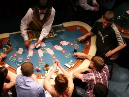 Тройка, семёрка, туз по-крымски