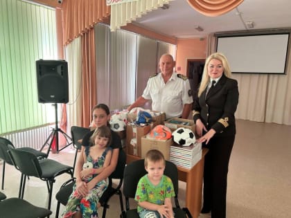 Университет КГМТУ помогает детям из Керченского центра