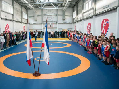 В Ялте прошел детский турнир по вольной борьбе