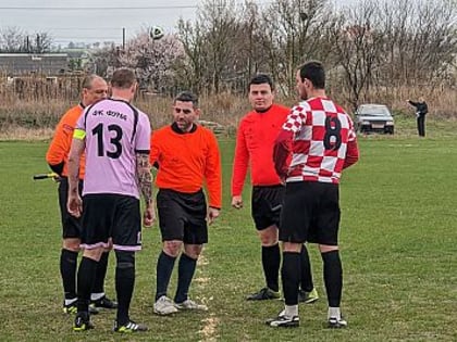 "Фуна" на выезде побеждает "Зарю", второй кряду успех "Рубина"