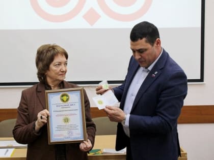 КОЛЛЕКТИВ ВОСТОЧНО-КРЫМСКОГО МУЗЕЯ-ЗАПОВЕДНИКА  НАГРАЖДЕН ПОЧЁТНЫМ ЗНАКОМ ЗА ВКЛАД  В СОХРАНЕНИЕ ИСТОРИЧЕСКОЙ ПАМЯТИ