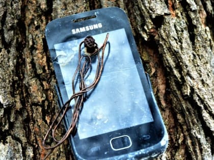 Спрос на дорогие смартфоны упал в России из-за опасений взлома