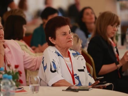 Отчет депутата-справоросса, председателя депутатской комиссии на сессии горсовета Керчи Путинцевой Г.И