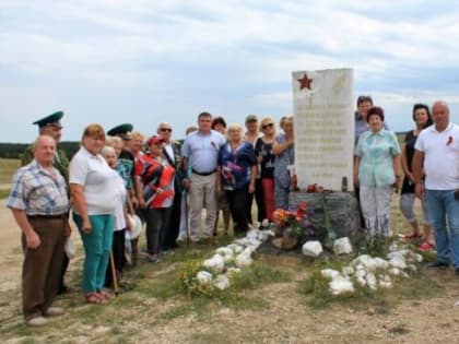 В Белогорском районе прошла всероссийская военно-патриотическая акция «Горсть памяти»