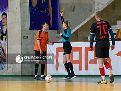 "Отельеры" громят конкурента в споре за чемпионский титул