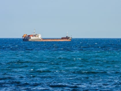 Минтранс поддержал перевозки грузов через Керченский пролив в биг-бегах