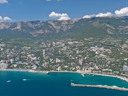 По поручению Президента Правительство РФ окажет поддержку туристической отрасли в Крыму и Севастополе