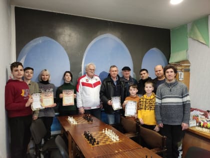 Карлен Паносян выиграл Рождественский блиц-турнир