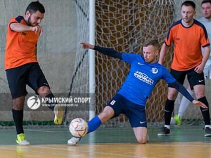 Футзальная "ПАРК Лига Крыма". Обзор матчей от 14 и 15 января