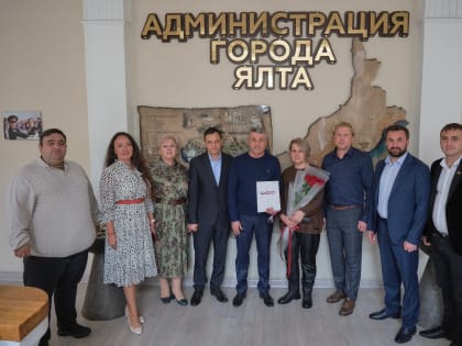 Семья Каракаш получила новое жилье в Крыму