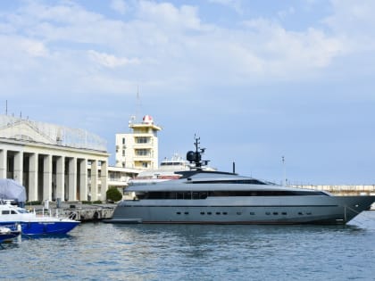 В Крыму построят и реконструируют 14 яхтенных марин и 20 портопунктов